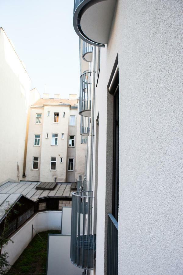 The Vienna Concept Apartments ภายนอก รูปภาพ